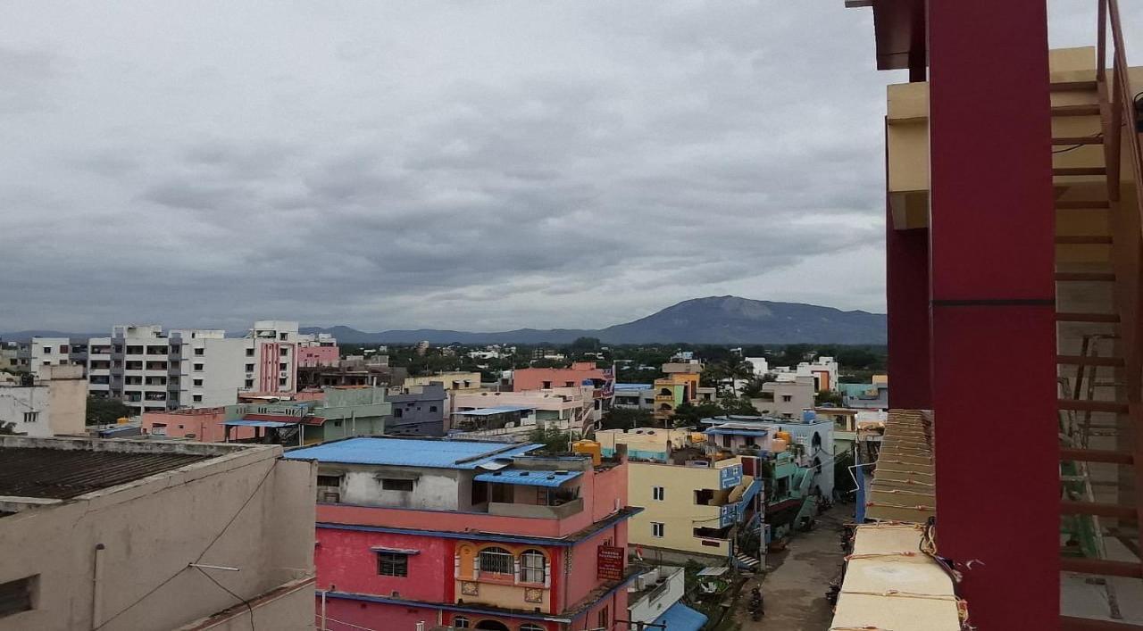 Surya Grand Tiruchanoor Tirupati Exterior photo